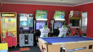 Bargain : 7 Nights for 8 People 19-26 Dec 25 &#64; Hermanus Beach Club, Western Cape