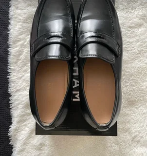 Markham’s formal shoes