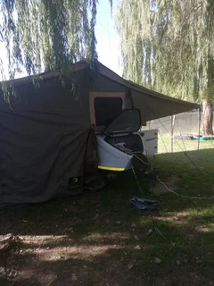 Camping trailer Xt75 with howling moon delux trailer tent