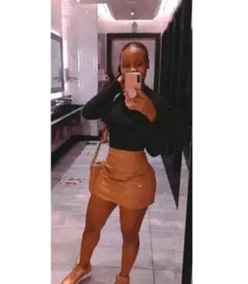 Hy am minenhle am 23 years am looking for a job