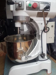 20 L  mixer
