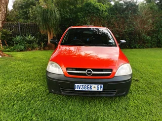 Opel corsa utility