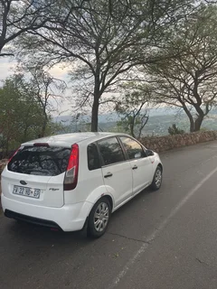 2015 Ford Figo Hatchback