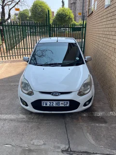 2015 Ford Figo Hatchback