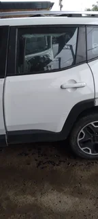 2015 Jeep Renegade Sedan