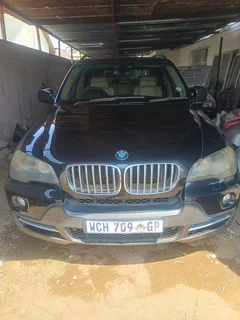 BMW X5, 4.8I