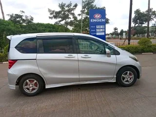 Am looking for the job as a driver Automatic car