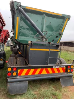 Side Tipper Trailer