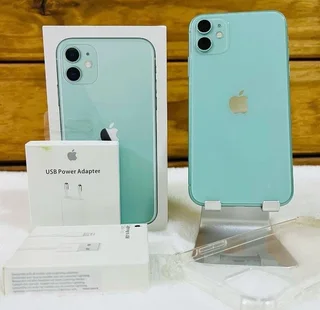 Iphone - Ad posted by Cadzie Business