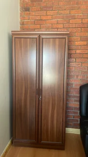 Dark brown cupboard
