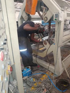 Hello to everyone Iam looking for work.