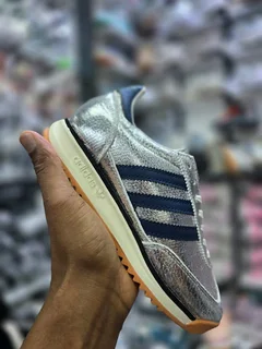 Addidas  sneakers