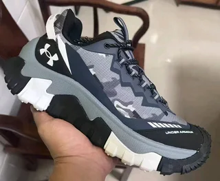 Under ARMOUR  shoes