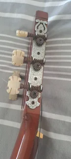 Guitar - Ad posted by Calv