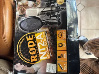 Recording equipment and laptop