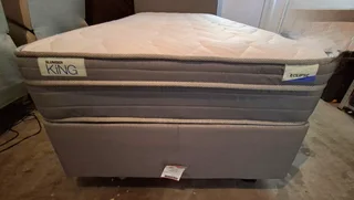 Single bed set with headboard