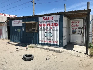 Container. ( 6m *2m ) 0658797561