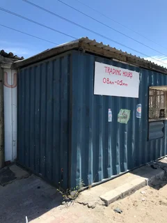 Container. ( 6m *2m ) 0658797561