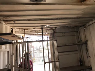 Container. ( 6m *2m ) 0658797561