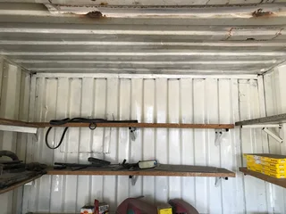 Container. ( 6m *2m ) 0658797561