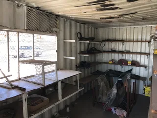 Container. ( 6m *2m ) 0658797561