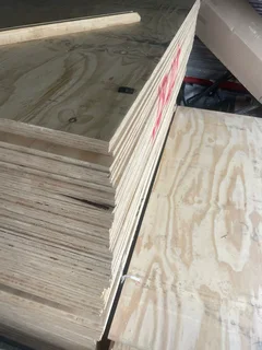 Shutterply Boards 2440x1220x18mm. R 450