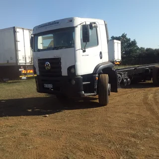 2012 VOLKSWAGEN 24.250 CHASSIS CAB
