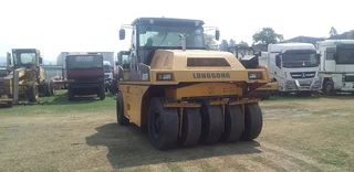 2014 LONGGONG 20TON  TYRED ROLLER