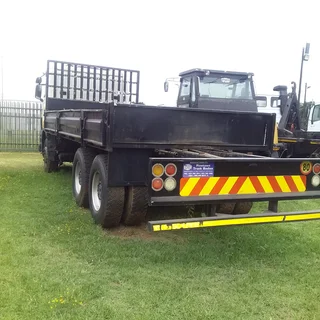 2005 SCANIA P470 DROPSIDE BODY
