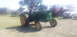 1975 JOHN DEER 1120 TRACTOR