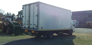 2017 FUSO CANTER FE8-150 FRIDGEE BODY