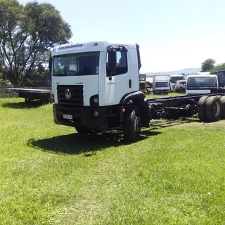 2012 VOLKSWAGEN 24.250 CHASSIS CAB