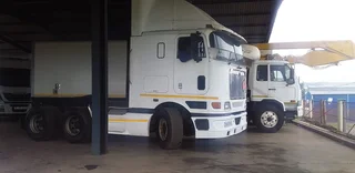 2005 INTERNATIONAL 9800I 6X4 T/T