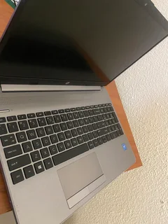 Lapt - Ad posted by Aphiwe