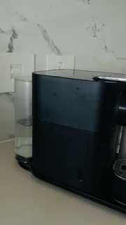 Black Gran Lattissima Nespresso coffeee machine