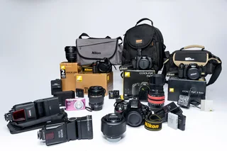 Nikon Camera Bundle In Mint Condition