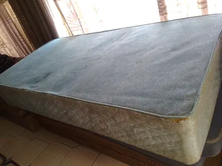 Single bed
