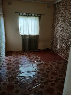 Room - Ad posted by Naveen Ram