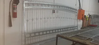 CUSTOM MADE EUNIQUE FURNITURE INDOOOR N OUTDOOR FOR SALE