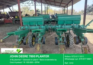 John Deere 7000 Planter