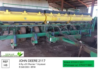 John Deere 2117 Trekker / Tractor