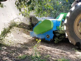 MULCHERS / WINGERDE / BOME / CITRUS / KAPPES / GOOI OP BANKIES