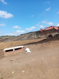 Hi I am looking for excavator operator job