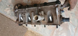 VW 1.8 8v SOHC Cylinder Head + Cam + Carb Intake Manifold — R2 500