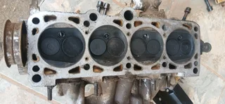 VW 1.8 8v SOHC Cylinder Head + Cam + Carb Intake Manifold — R2 500