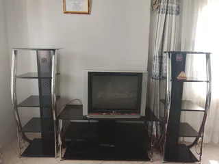 3 piece glass and chrome cabnit