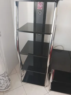 3 piece glass and chrome cabnit