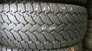 Second hand tyres