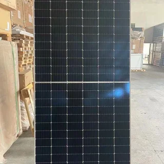 R1500 solar panels 550W monocrystalline with bracket