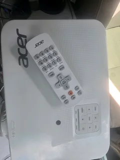 Acer P5530 DLP 3D Projector